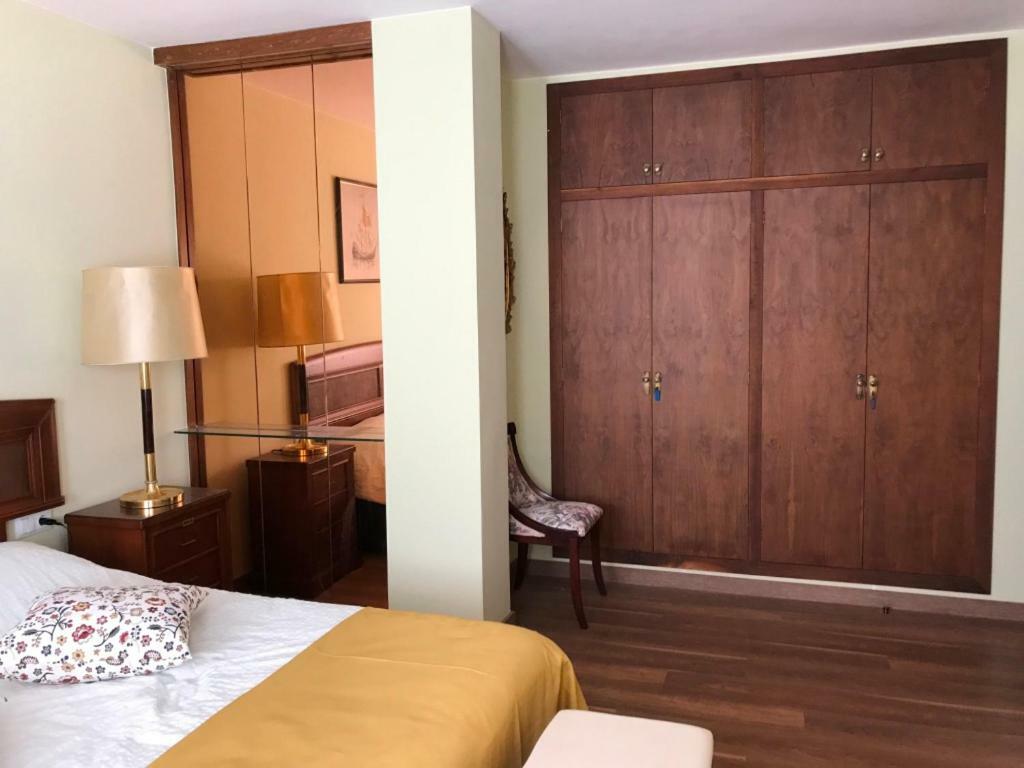 Апартаменты Fantastico Apartamento A 100 M Del Centro Жирона Экстерьер фото