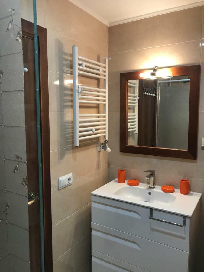 Апартаменты Fantastico Apartamento A 100 M Del Centro Жирона Экстерьер фото